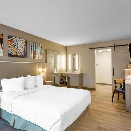 Days Inn By Wyndham Wilmington / University Екстер'єр фото